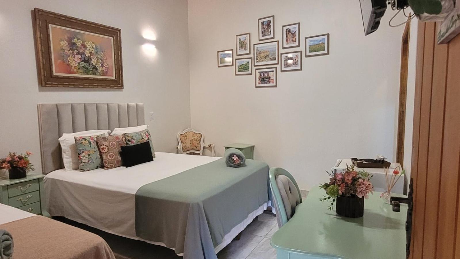 Hotel Pousada Chale Das Flores แซร์เตาซินโญ ภายนอก รูปภาพ