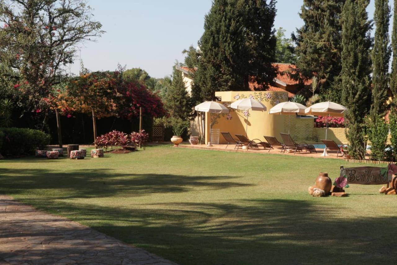 Hotel Pousada Chale Das Flores แซร์เตาซินโญ ภายนอก รูปภาพ
